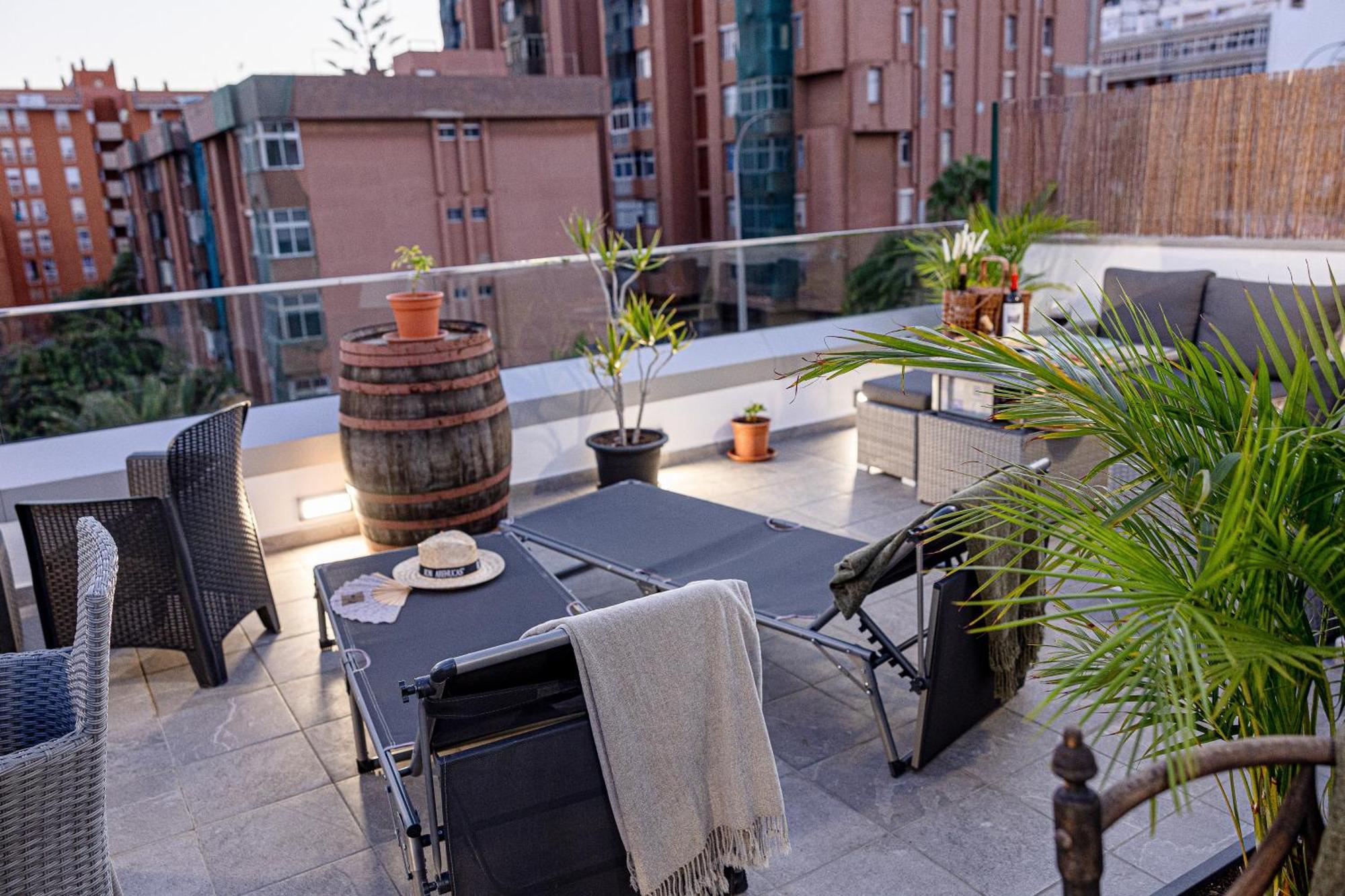 Bambu Suites Vegueta Alquiler Por Habitacion Лас-Пальмас-де-Гран-Канария Экстерьер фото
